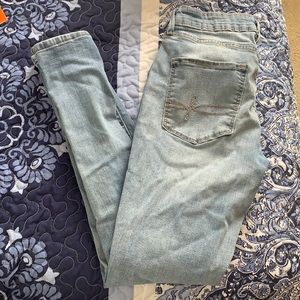 Denizen from Levi’s Modern Skinny Jeans